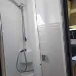 Mond - Dusche